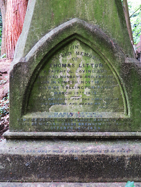 highgate west cemetery. london