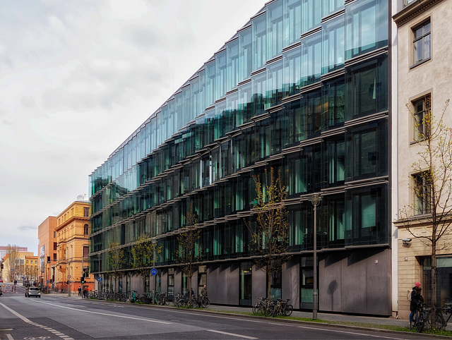 15 mm Berlin - Alles nur Fassade