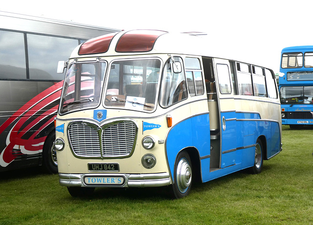 Stonham Barns 'The Big Bus Show' - 13 Aug 2023 (P1160010)