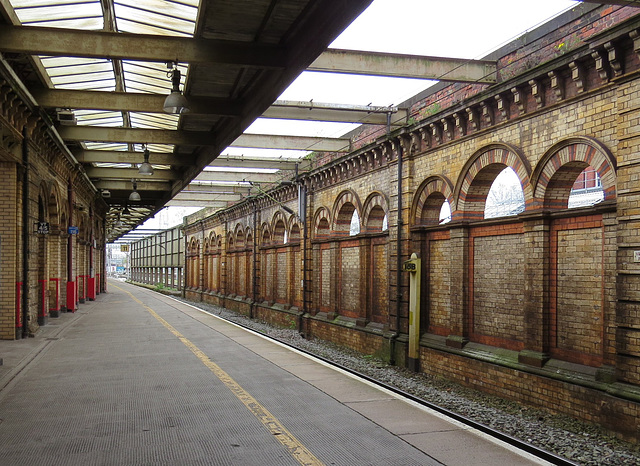 crewe station, cheshire