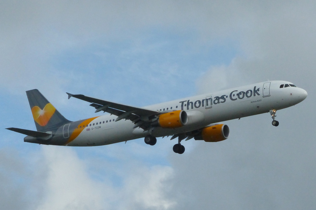 G-TCDW approaching Gatwick - 30 June 2016