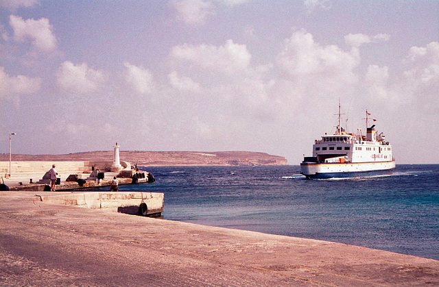 Ferry from Malta to Gozo (Scan from 1995)