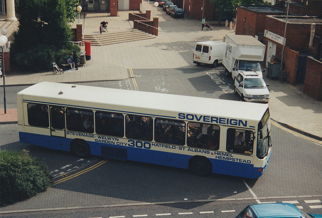 Sovereign Bus and Coach Wright Endurance Volvo B10B in Welwyn Garden City – 3 Jul 1998 (400-32)