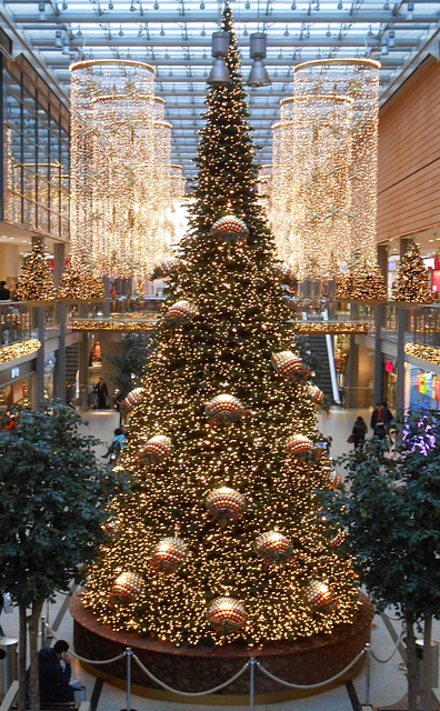 Weihnachtsbaum in den Potsdamer Platz Arkaden