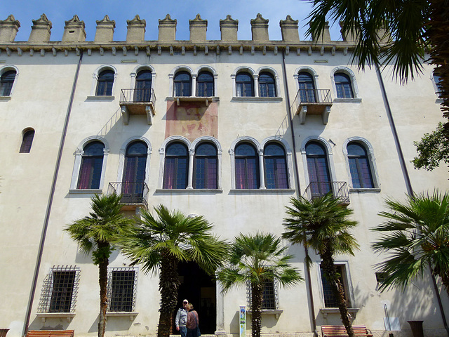 Palazzo dei Capitani