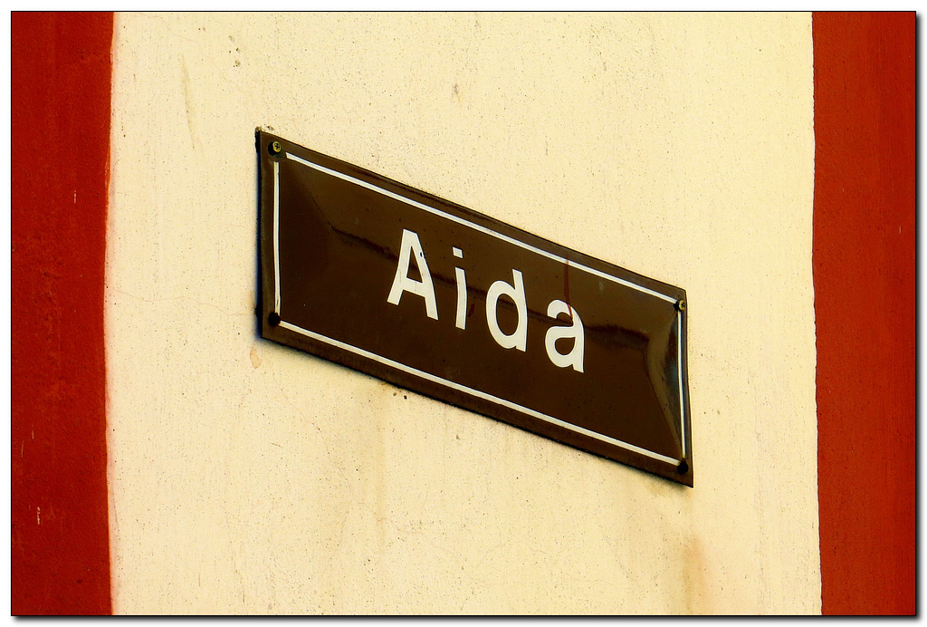 "AIDA"