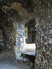 grotto gate, terrace gardens, richmond, london