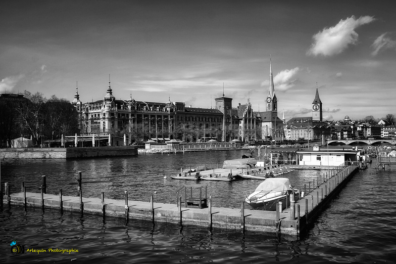 Das Stadthaus an der Limmat