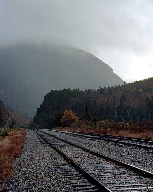 Sun And Rain Crawford Station NH