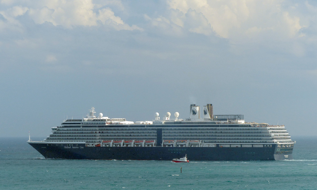 Zuiderdam leaving Port Everglades - 11 March 2018