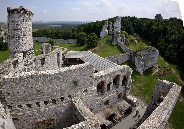 Ogrodzieniec Castle