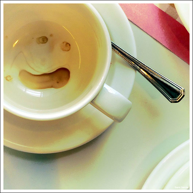 Happy cup