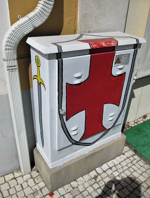 Street art on electricity box.