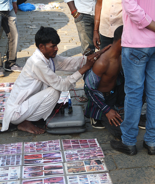 Mumbai- Street Tattoo Artist