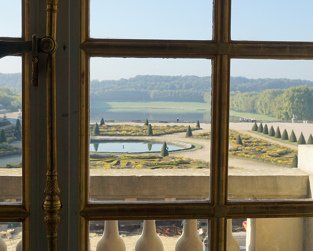 Looking toward l'Orangerie