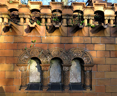 nunhead cemetery, london, c20 laura stearns  +1900 mausoleum in doulton terracotta (2)