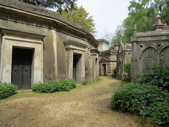 highgate west cemetery. london