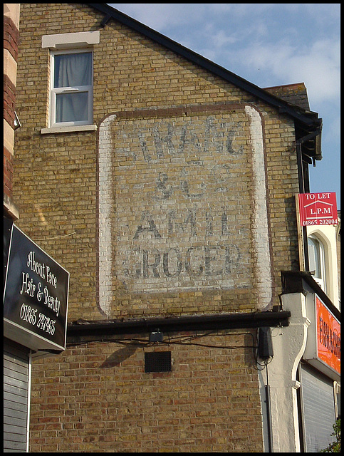 Strang ghost sign