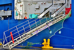 Gangway and safety nets!