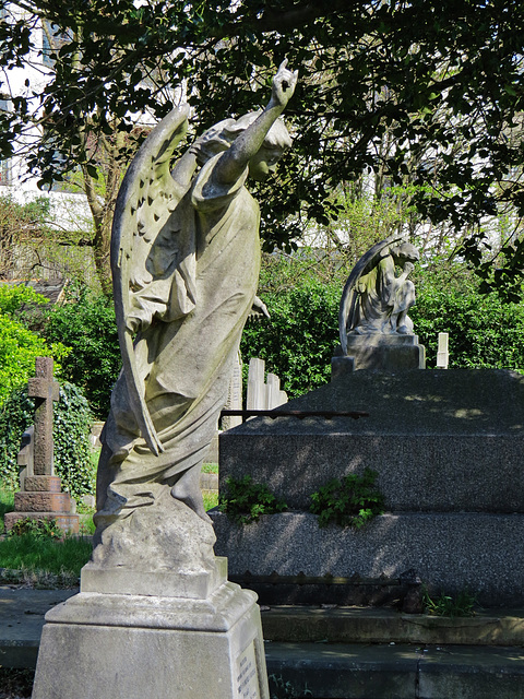 paddington cemetery, brondesbury, london