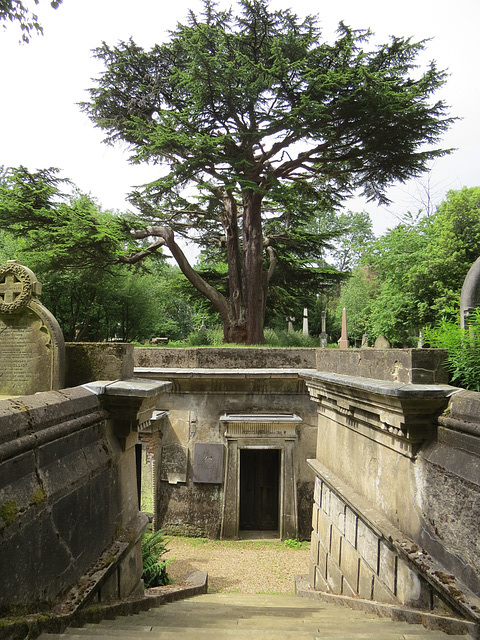 highgate west cemetery. london