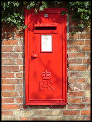 Magdalen Road post box