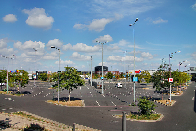 Kronenberg Center, Parkplatz (Essen-Altendorf) / 30.08.2020