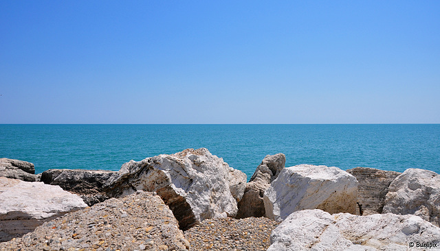 San Benedetto, Viale Tamerici (© Buelipix)