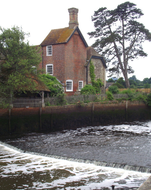 Beaulieu weir.......