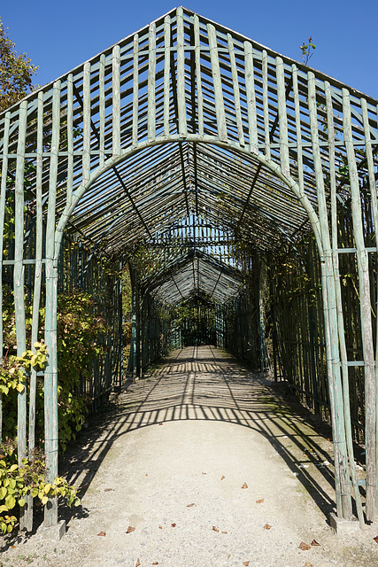 Arbor, Marie Antoinette's Estate