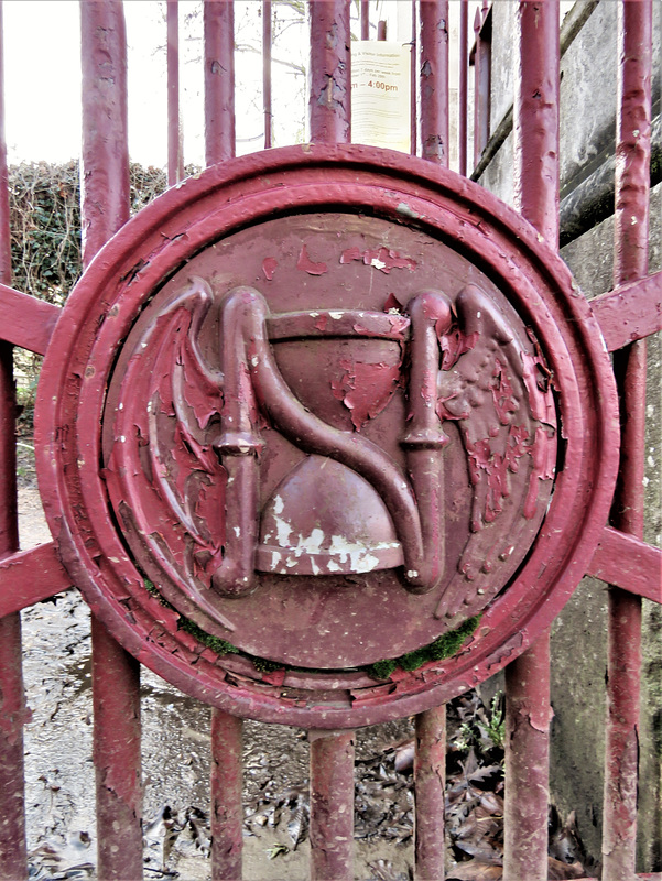 nunhead cemetery, c19 gates by bunning 1840, london   (3)