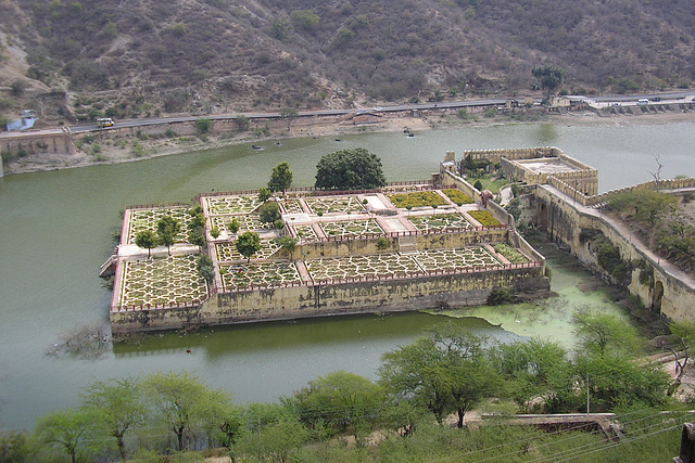 Kesar Kyari Gardens