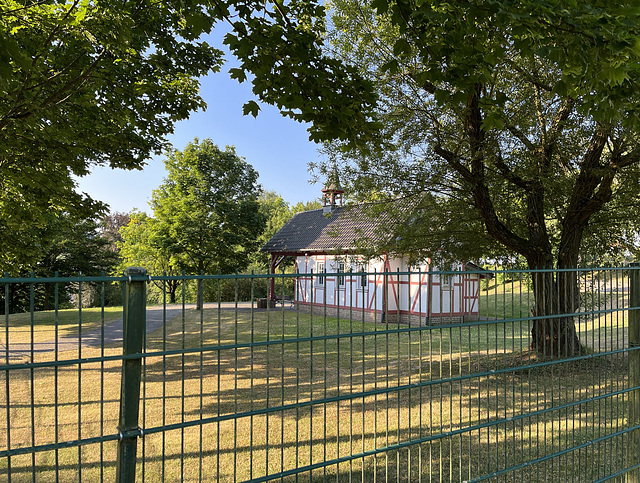 Zaun am Friedhof von Kirchdaun