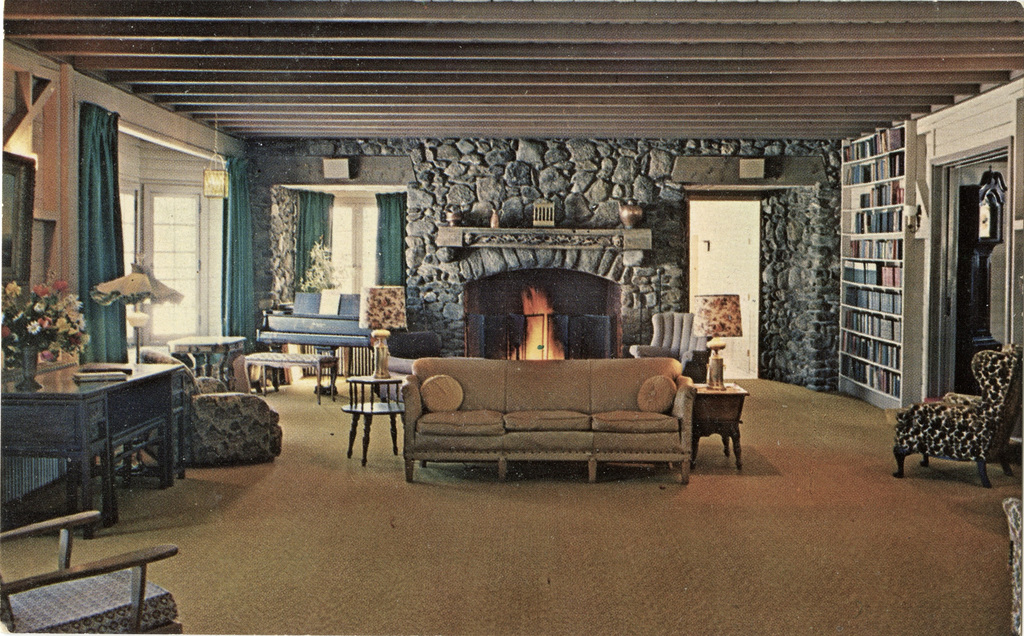 Seminole Point Lodge, Sunapee, New Hampshire