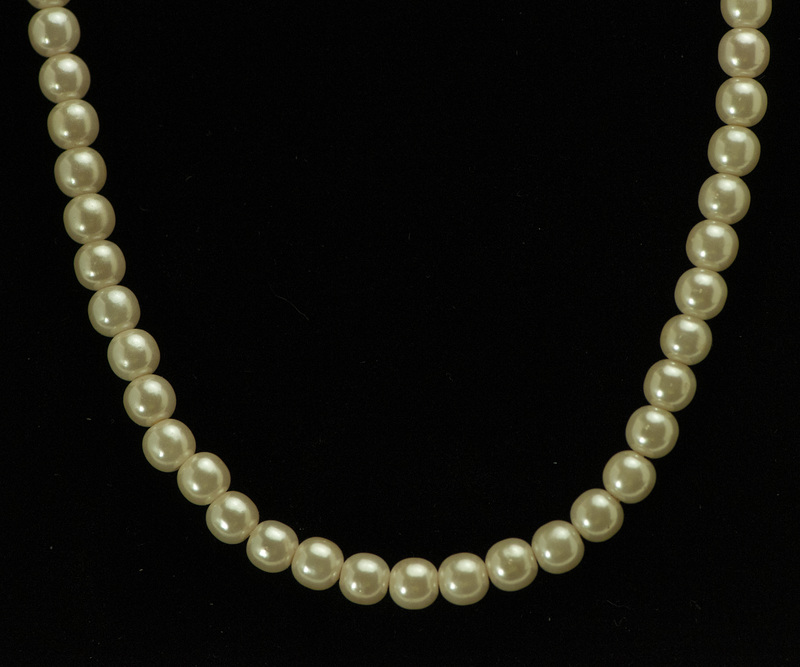 pearls (costume)