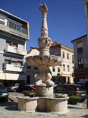 Fountain of five cocks - Art Nouveau (1880).