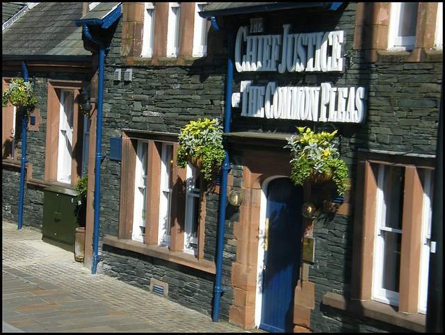 old court and police station