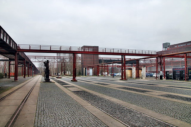 Auf den ehem. Gleisanlagen (Zeche Zollverein 12, Essen-Stoppenberg) / 21.01.2023