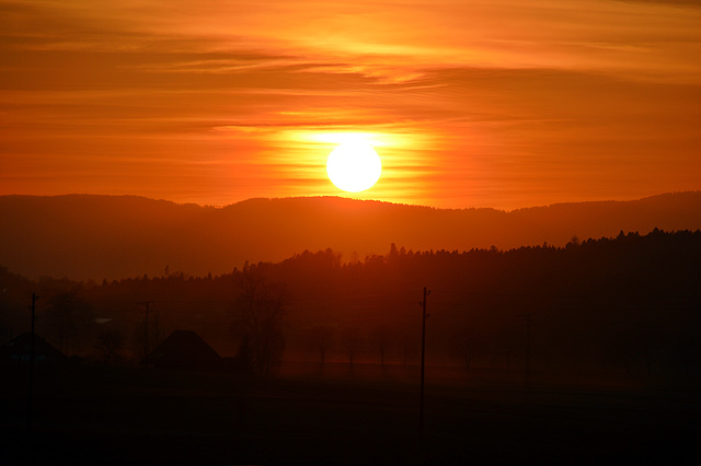 Erster Sonnenuntergang im Frühling 2019