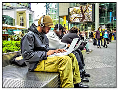 SONY CENTER