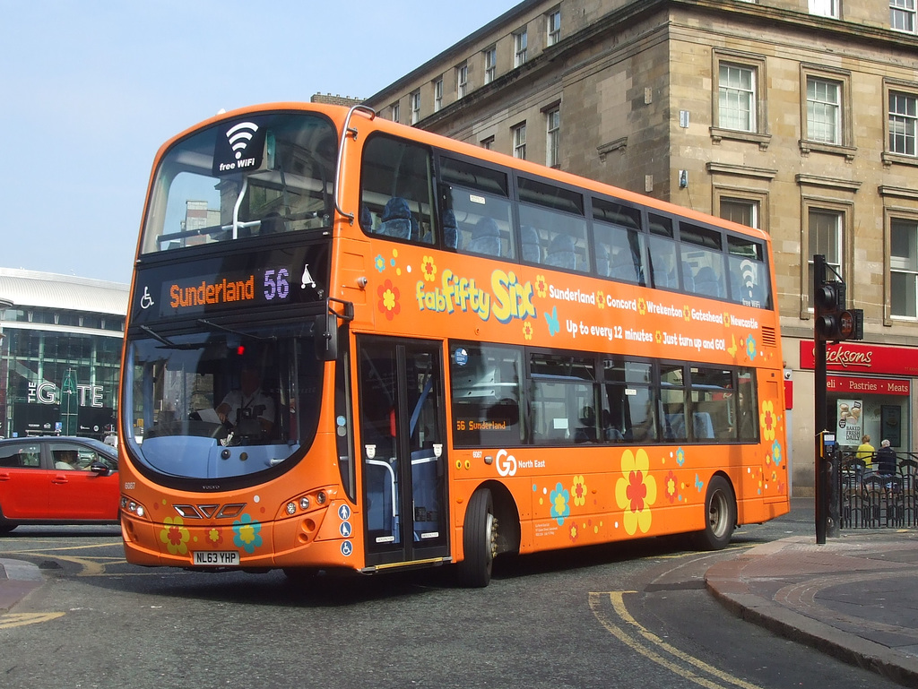 DSCF2371 Go North East 6087 (NL63 YHP) in Newcastle - 1 Jun 2018