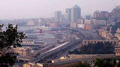 IT - Genua - Blick auf den Hafen