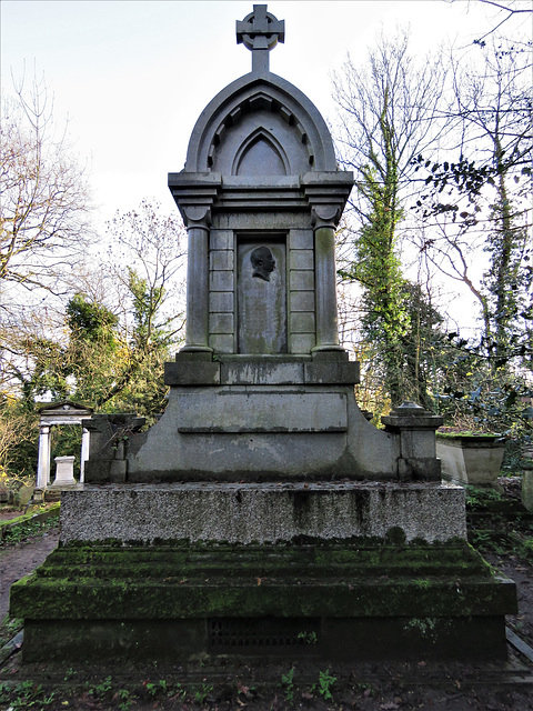 nunhead cemetery, london, c19 tomb of john allan +1865