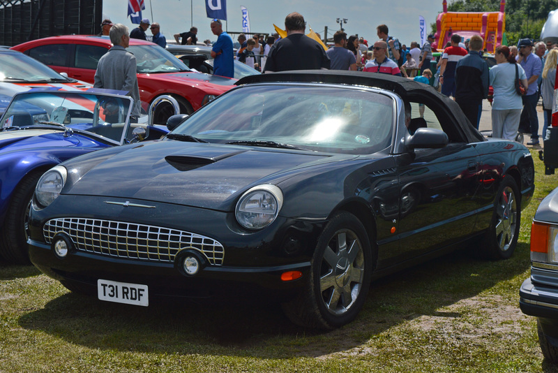 2003 Ford Thunderbird