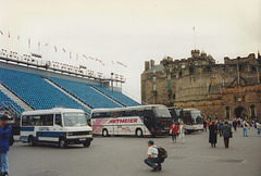 Coaches parked at Edinburgh Castle – 2 Aug 1997 (366-3)