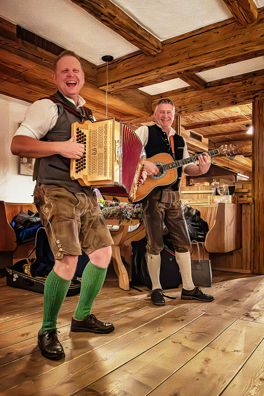 Tyrolean Musicians, ISO 45,600