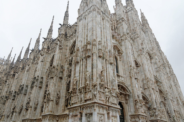 La cathédrale de la Nativité-de-la-Sainte-Vierge de Milan (ou Duomo di Milano, en italien)