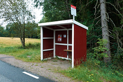 busstop-1210563-co-11-08-15