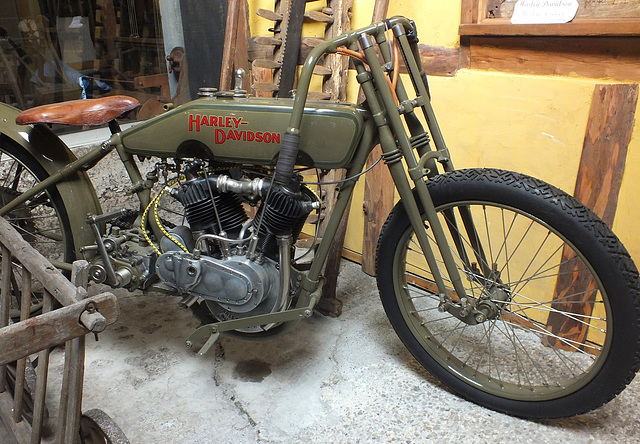 Harley Dadidson J racer (Sans frein) 1918