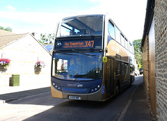 Stagecoach Midlands 15523 (VX09 NBF) in Great Doddington -7 Aug 2022 (P1120870)